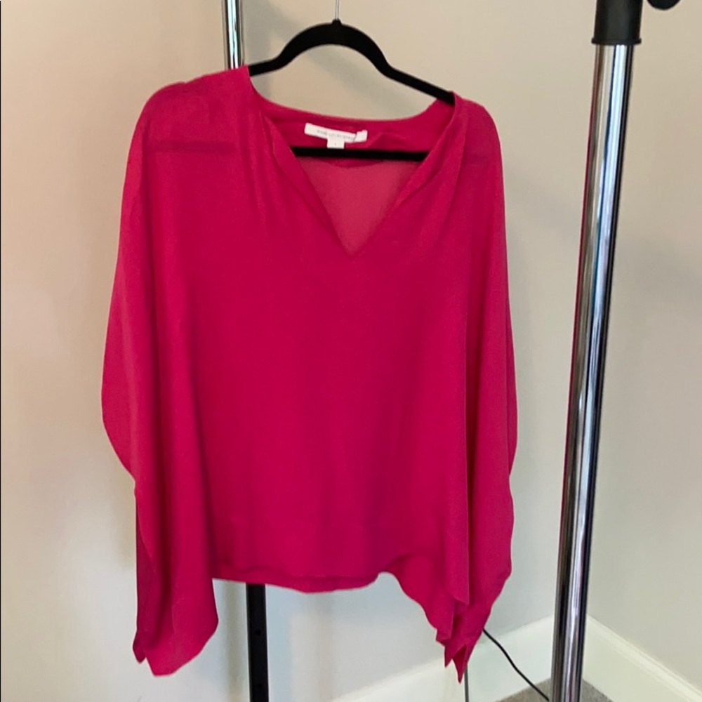 Diane Von Funstenburg 100% silk top